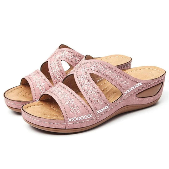 Claquette orthopédique femme à talon compensé