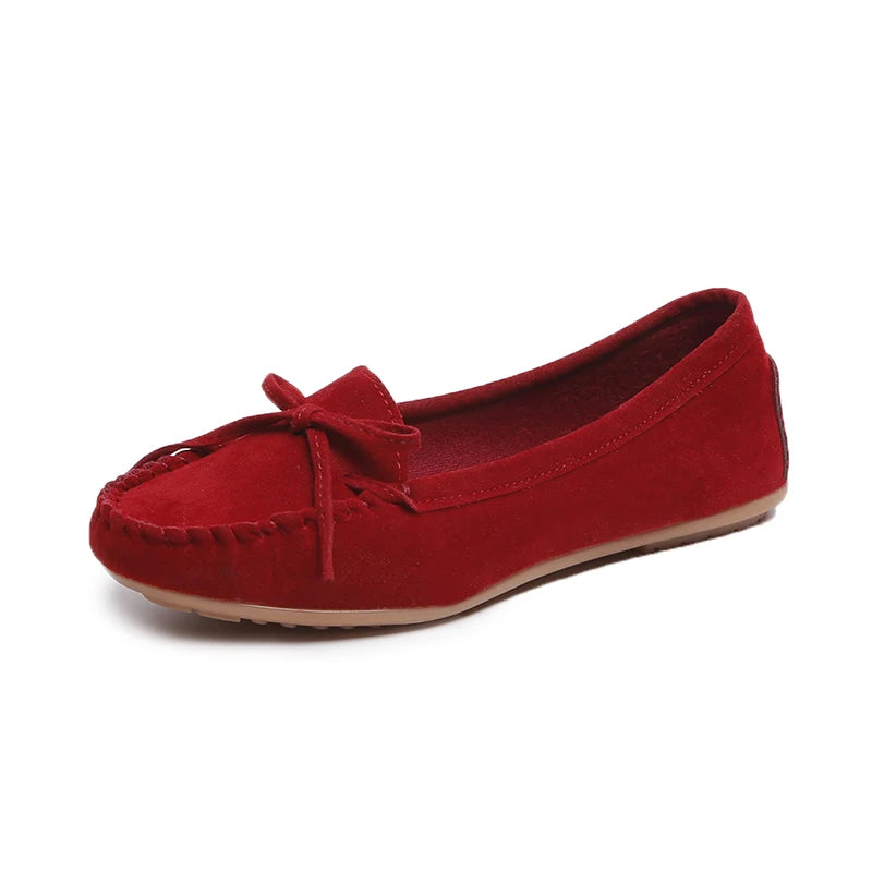 Mocassin orthopédique femme avec nœud élégant rouge