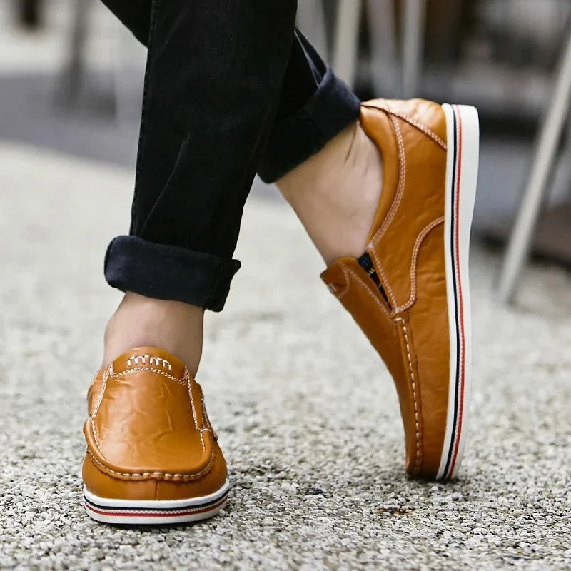 Mocassin orthopédique homme couture contrastée