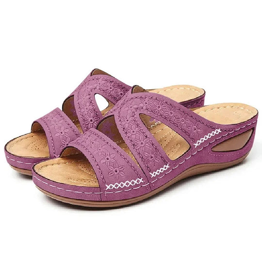 Claquette orthopédique femme à talon compensé