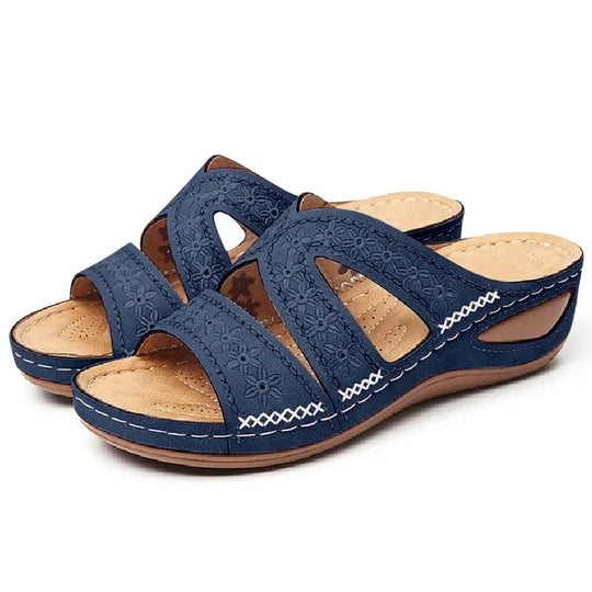 Claquette orthopédique femme à talon compensé