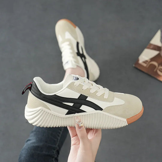 Basket orthopédique femme style sport chic