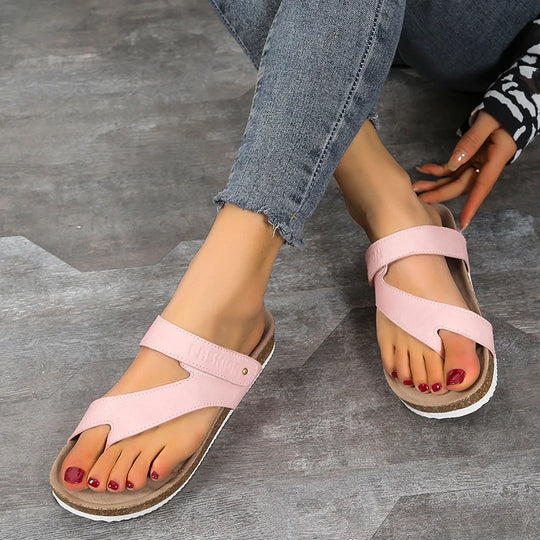 Tong orthopédique femme design ergonomique