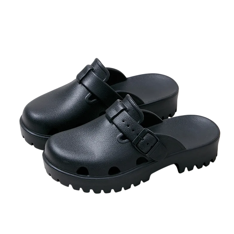 Sabot orthopédique femme avec bride réglable et crampons