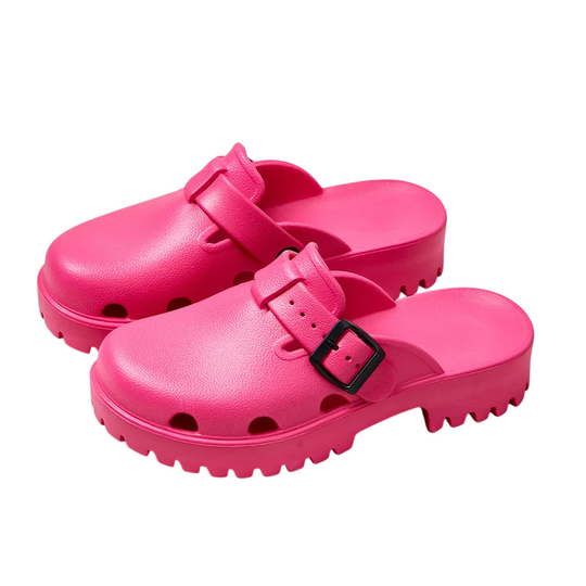 Sabot orthopédique femme avec bride réglable et crampons
