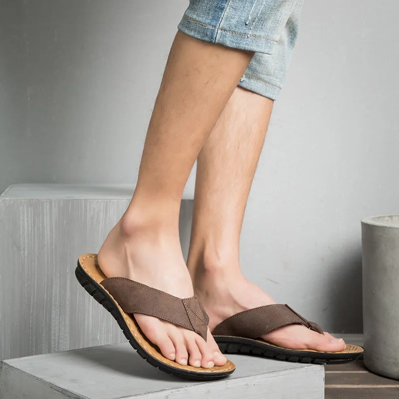 Tong orthopédique homme semelle confort renforcée marron 